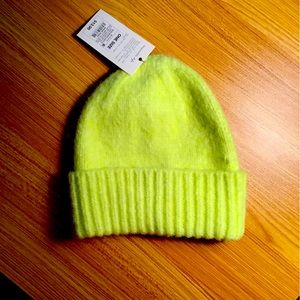 Neon citron beanie